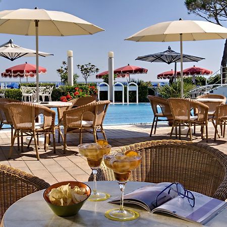 Ruhl Beach Hotel & Suites Lido di Jesolo Exteriör bild
