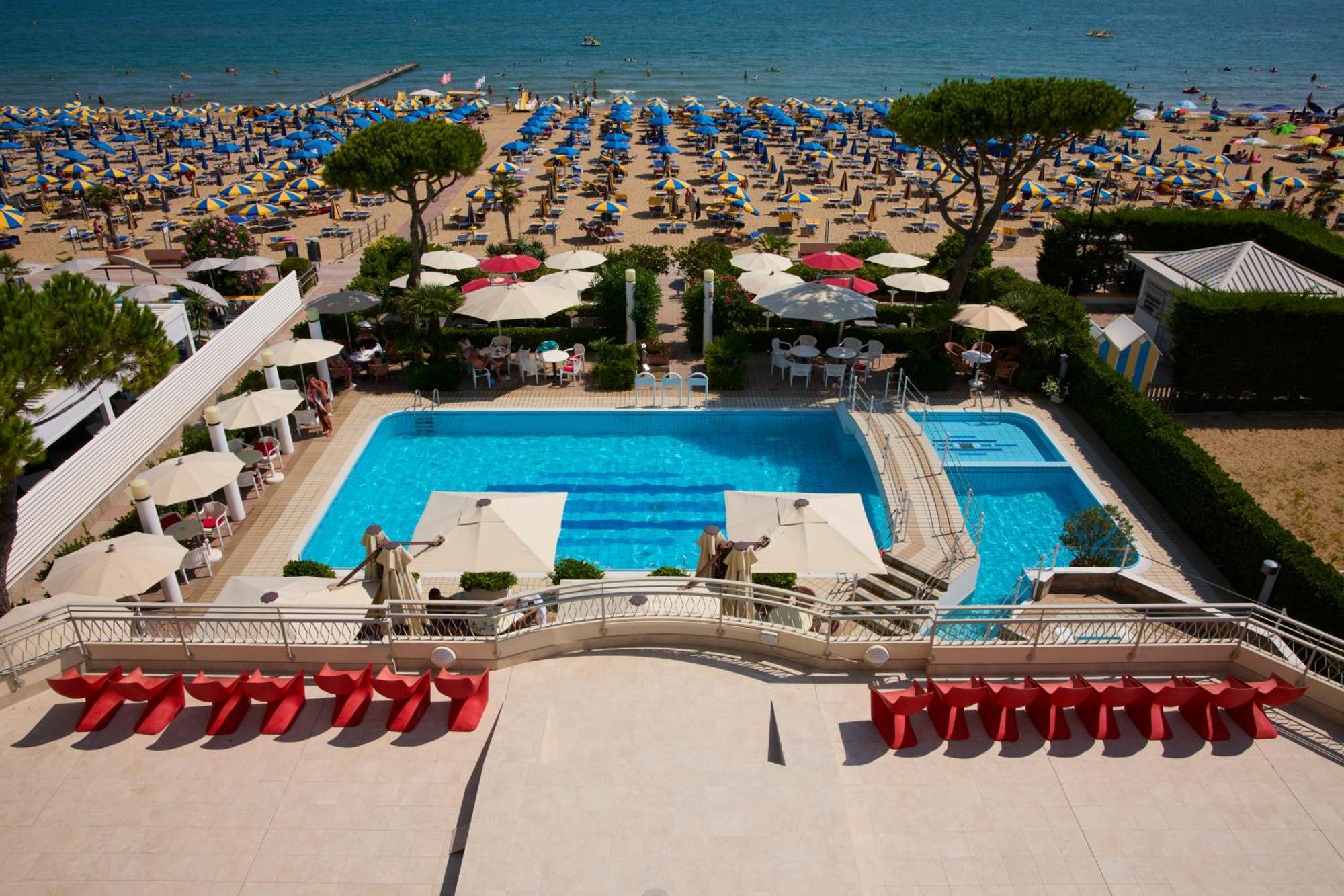 Ruhl Beach Hotel & Suites Lido di Jesolo Exteriör bild
